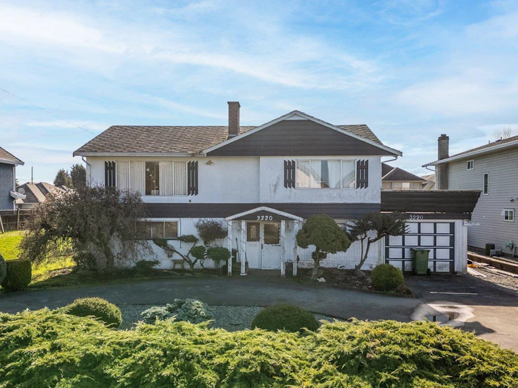3220 Garry Street, Richmond, BC, V7E 2S6