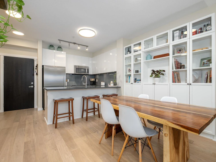 113-2665 Mountain Highway, North Vancouver, BC, V7J 0A8 - 4