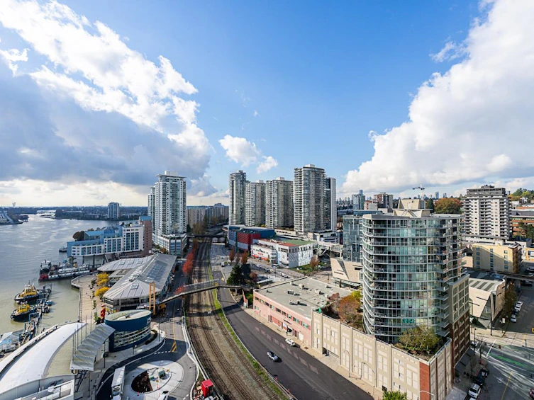 1602-680 Quayside Drive, New Westminster, BC, V3M 0P2 - 25