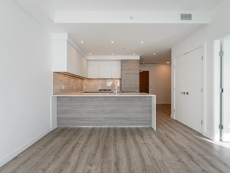 1602-680 Quayside Drive, New Westminster, BC, V3M 0P2 - 5
