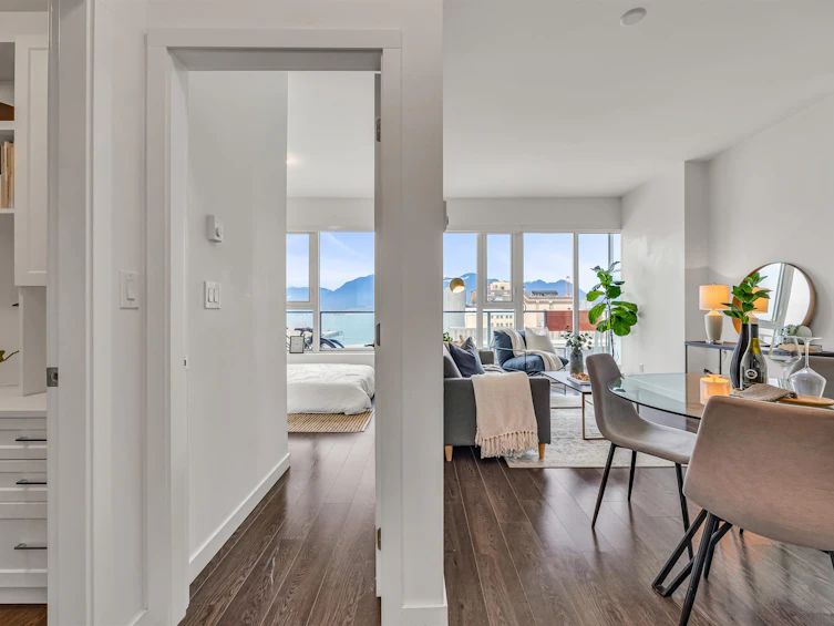 702-983 E Hastings Street, Vancouver, BC, V6A 0G9 - 3