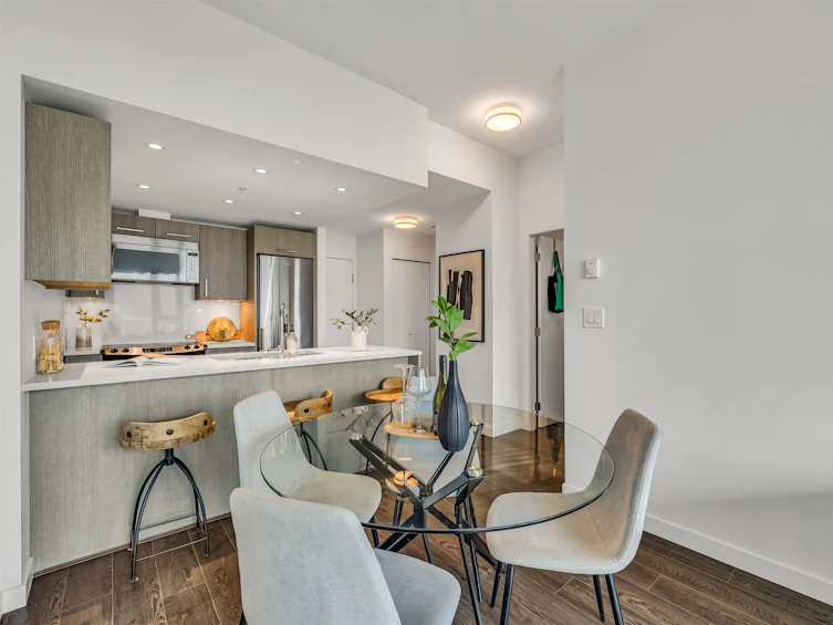 702-983 E Hastings Street, Vancouver, BC, V6A 0G9 - 7