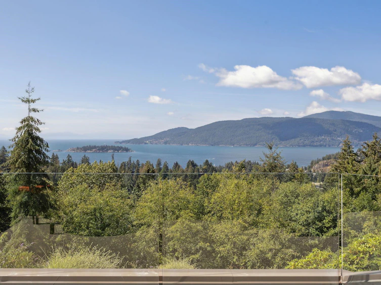 5307 Aspen Drive, West Vancouver, BC, V7W 3C8