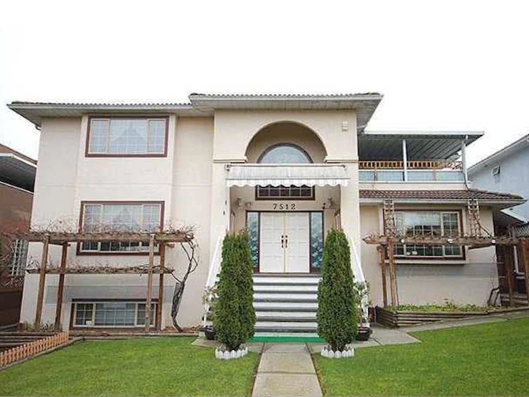 7512 Cariboo Road, Burnaby, BC, V3N 4A9