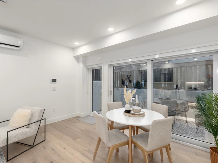 4-356 W 15th Avenue, Vancouver, BC, V5Y 1Y2 - 4