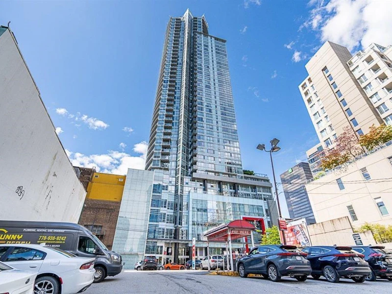 2505 - 833 Seymour Street, Vancouver BC V6B 0G4