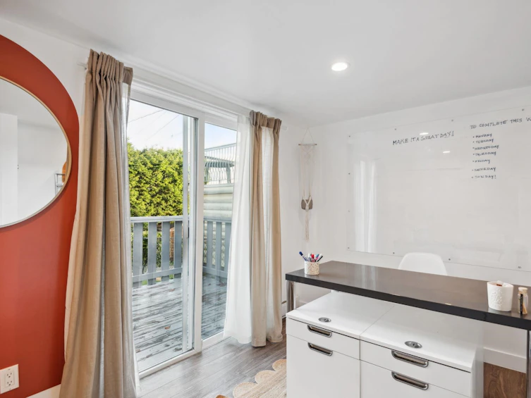 20 Sea Avenue, Burnaby, BC, V5B 3W6 - 26