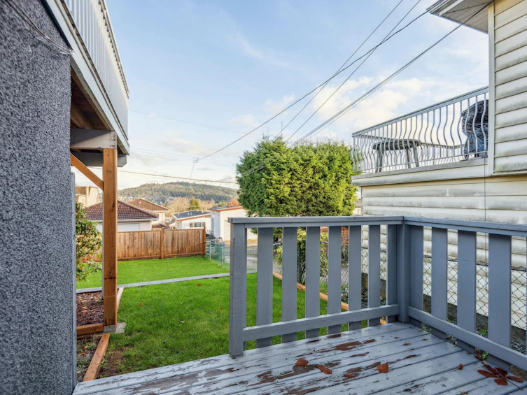20 Sea Avenue, Burnaby, BC, V5B 3W6 - 33