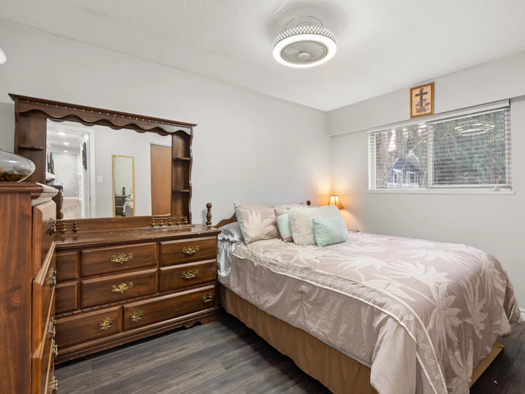 8604 Sunbury Place, Delta, BC, V4C 3Y7 - 17