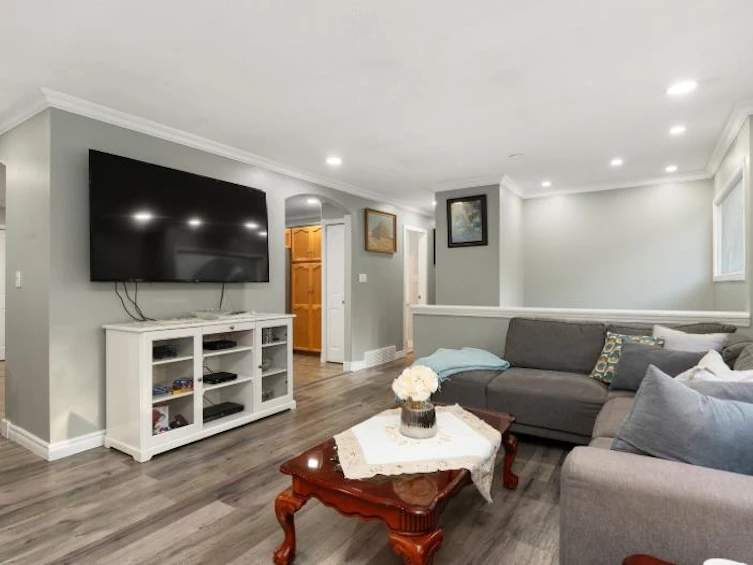 8604 Sunbury Place, Delta, BC, V4C 3Y7 - 4