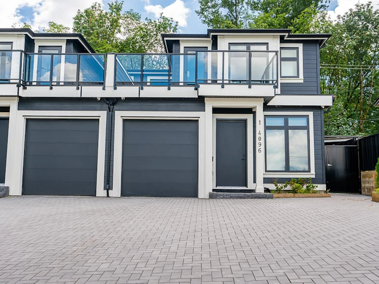 2-4096 Nithsdale Street, Burnaby, BC, V5G 1P6 - 2