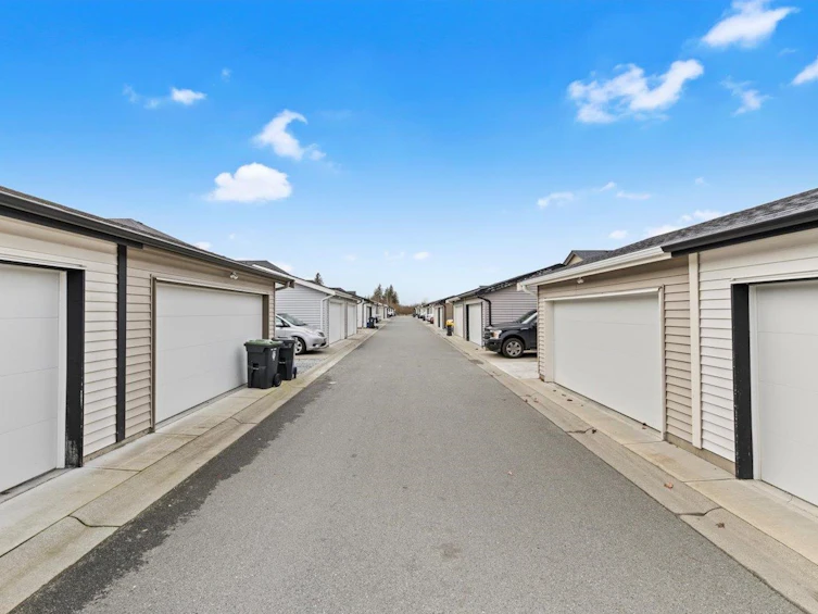 27076 35b Avenue, Langley, BC, V4W 0C3 - 26