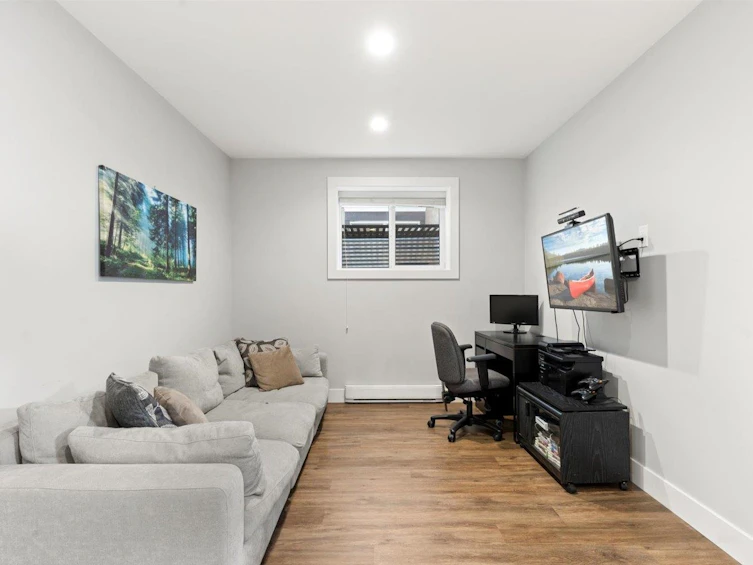 27076 35b Avenue, Langley, BC, V4W 0C3 - 30