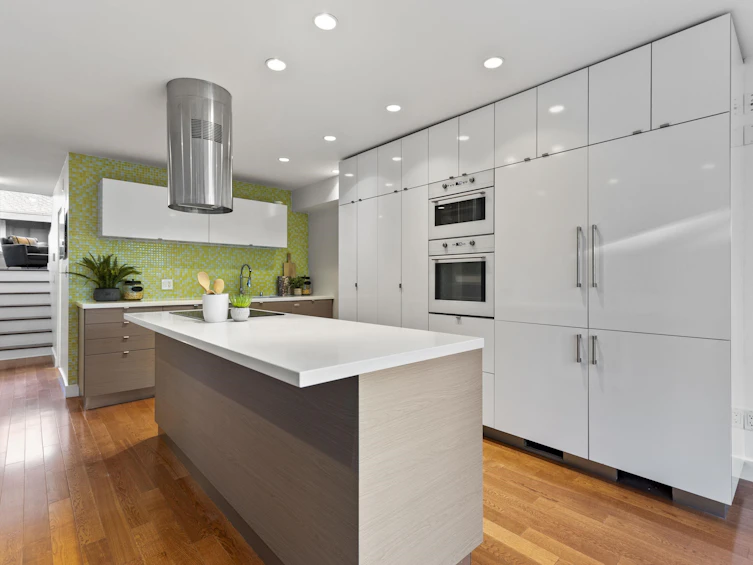 1732 Cypress Street, Vancouver, BC, V6J 4W2