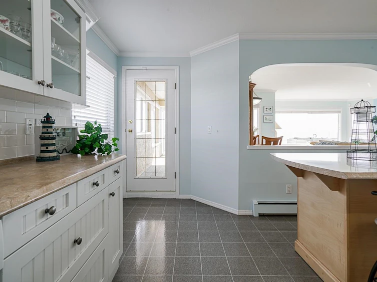 15452 Victoria Avenue, Surrey, BC, V4B 1H3 - 8