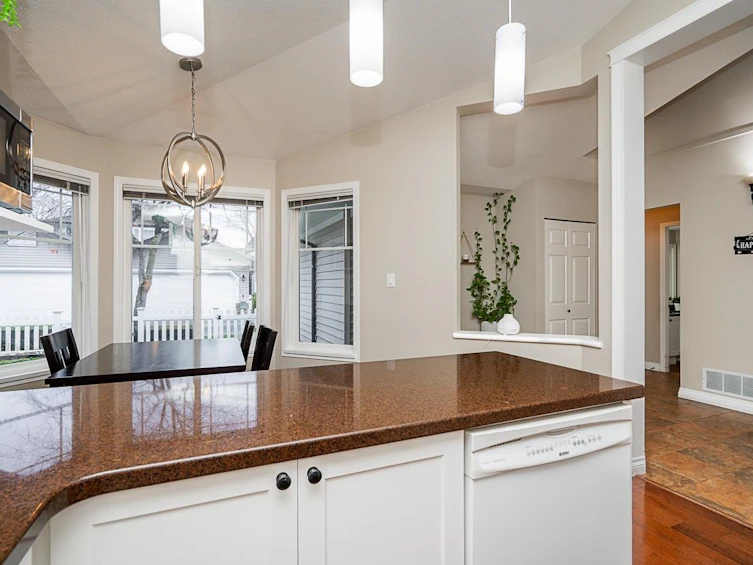 5-6488 168 Street, Surrey, BC, V3S 8Z1 - 10