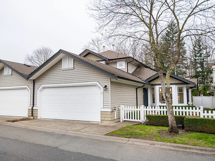 5-6488 168 Street, Surrey, BC, V3S 8Z1