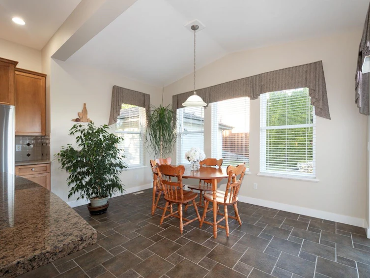 64 Maple Drive, Port Moody, BC, V3H 0A7 - 12