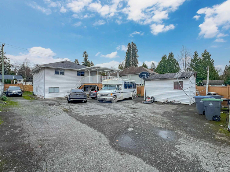 13550 64 Avenue, Surrey, BC, V3W 1Y3 - 4