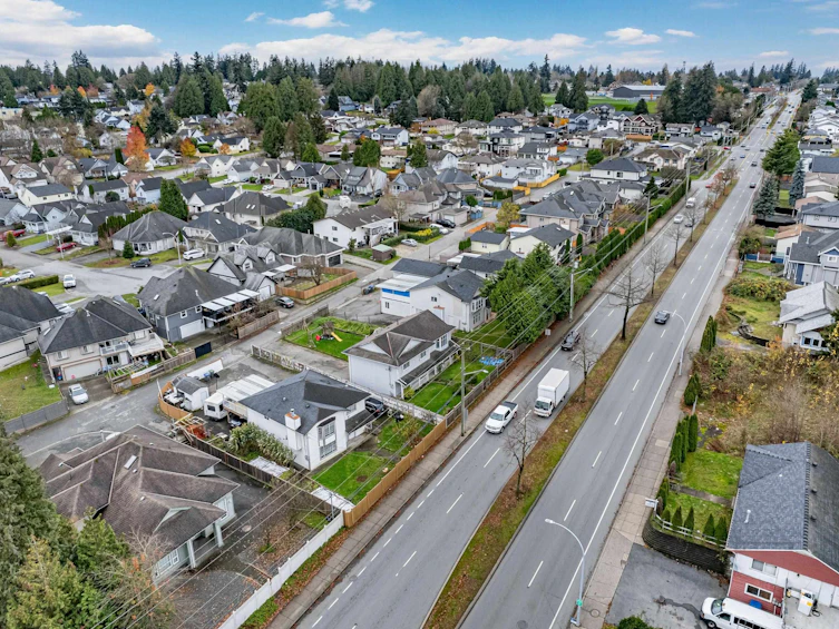 13550 64 Avenue, Surrey, BC, V3W 1Y3 - 6