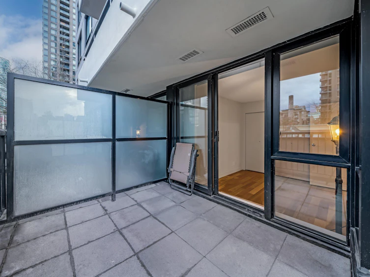 402-928 Homer Street, Vancouver, BC, V6B 1T7 - 13