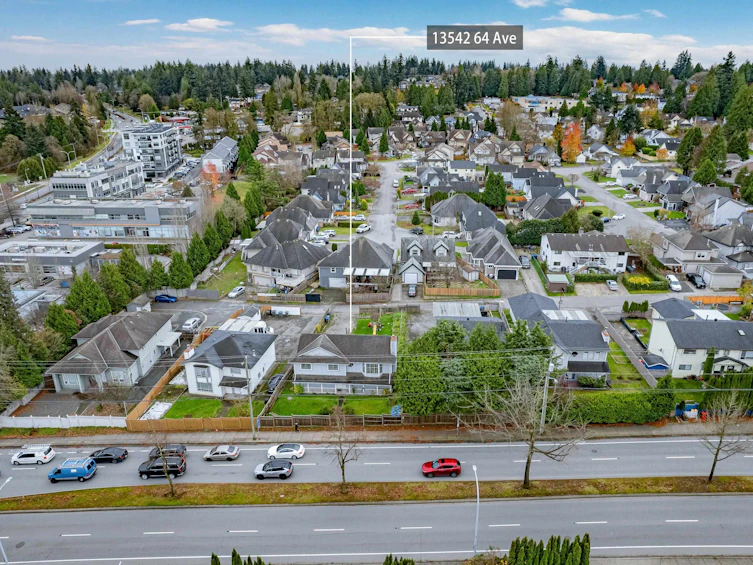 13542 64 Avenue, Surrey, BC, V3W 1Y3 - 9