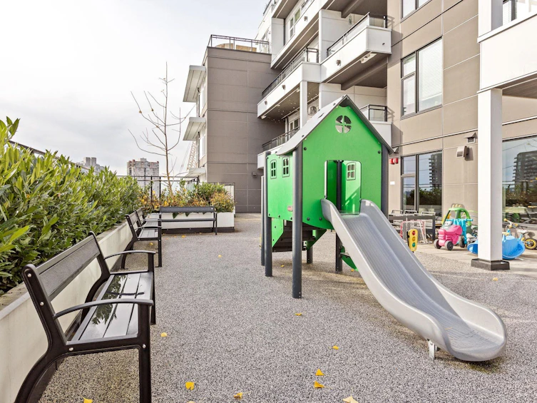 201-1012 Auckland Street, New Westminster, BC, V3M 0M3 - 28