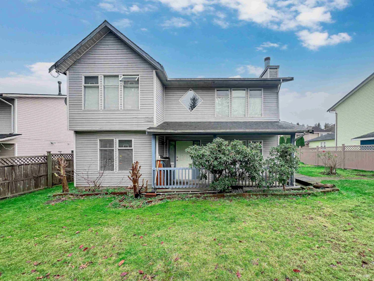13524 64 Avenue, Surrey, BC, V3W 1Y3