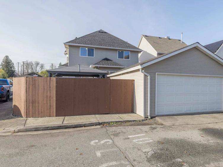 46402 Chester Drive, Chilliwack, BC, V2R 5N4 - 40