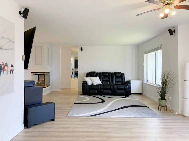 11-5260 Ferry Road, Delta, BC, V4K 4Y4 - 2