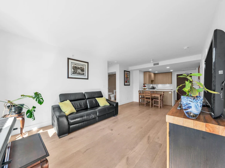 306-2707 Library Lane, North Vancouver, BC, V7J 0C6 - 10