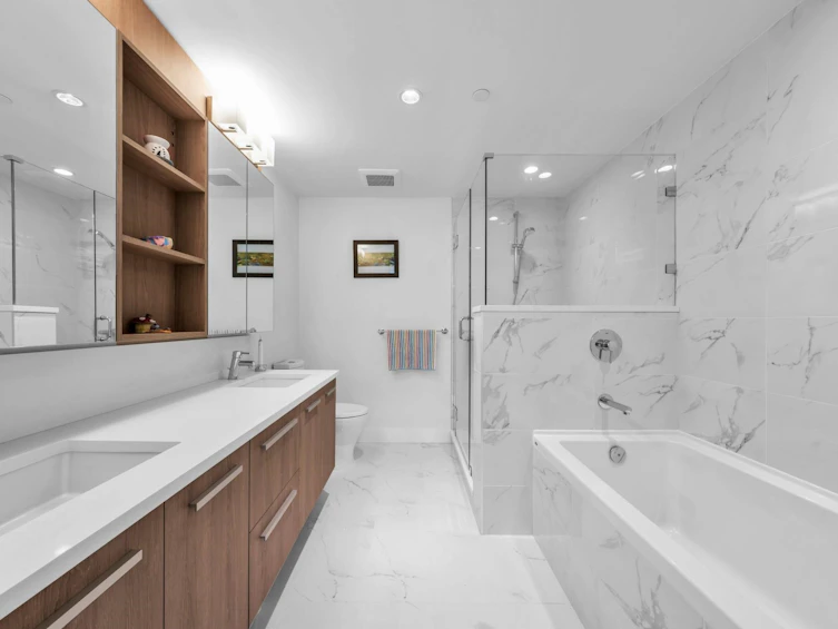 306-2707 Library Lane, North Vancouver, BC, V7J 0C6 - 15