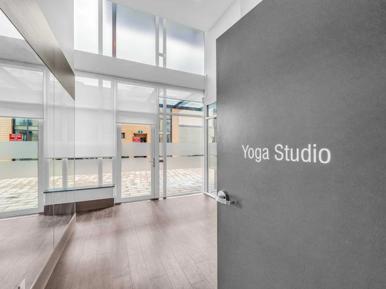 306-2707 Library Lane, North Vancouver, BC, V7J 0C6 - 23