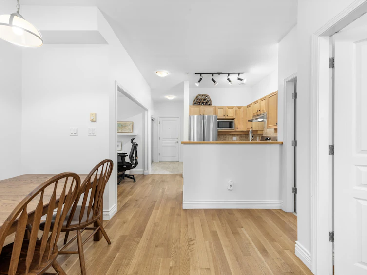 116-2628 Yew Street, Vancouver, BC, V6K 4T4 - 6