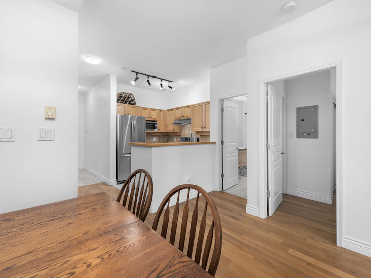 116-2628 Yew Street, Vancouver, BC, V6K 4T4 - 8