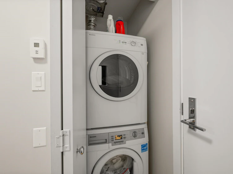201-159 W 2nd Avenue, Vancouver, BC, V5Y 0L8 - 17
