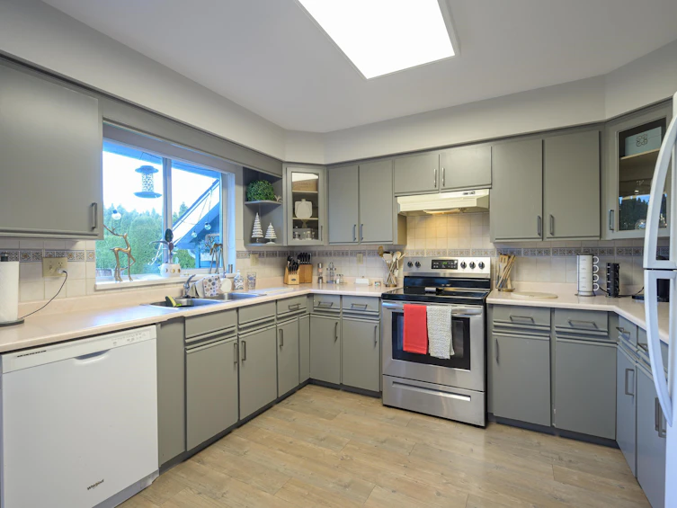 5451 Grove Avenue, Delta, BC, V4K 2A6 - 17