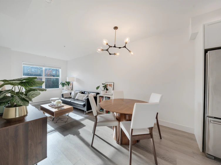 205-6933 Arcola Street, Burnaby, BC, V5E 0C4 - 6
