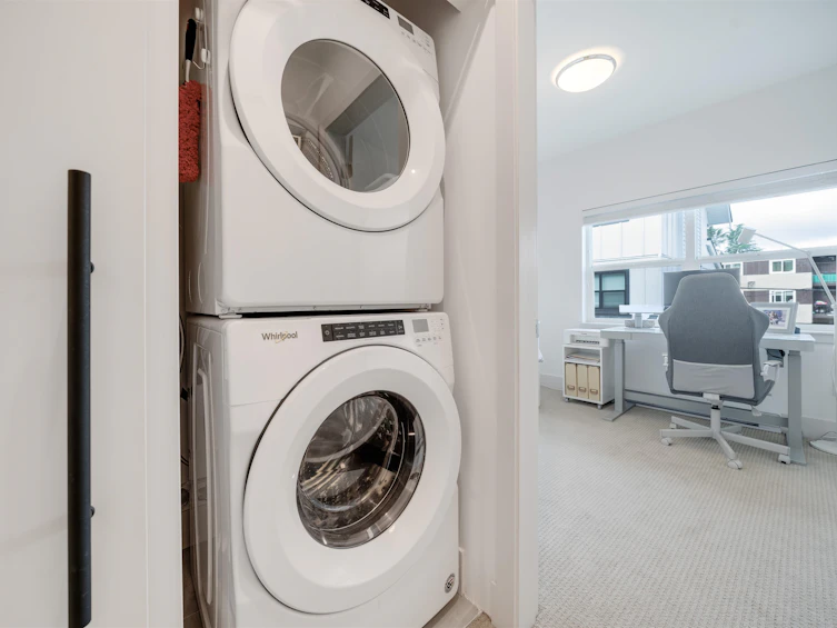205-6933 Arcola Street, Burnaby, BC, V5E 0C4 - 22