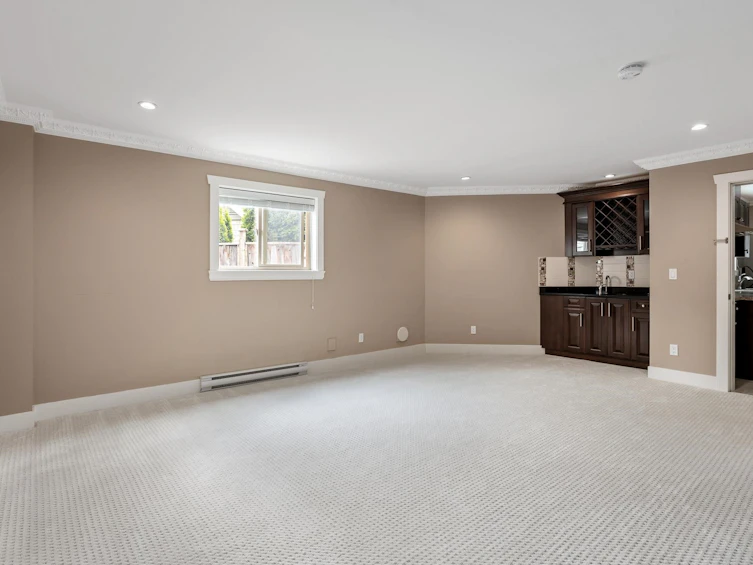 1370 Pinetree Way, Coquitlam, BC, V3E 2Z4 - 32