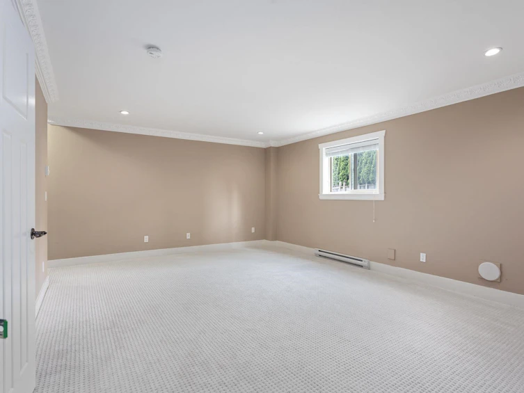 1370 Pinetree Way, Coquitlam, BC, V3E 2Z4 - 33