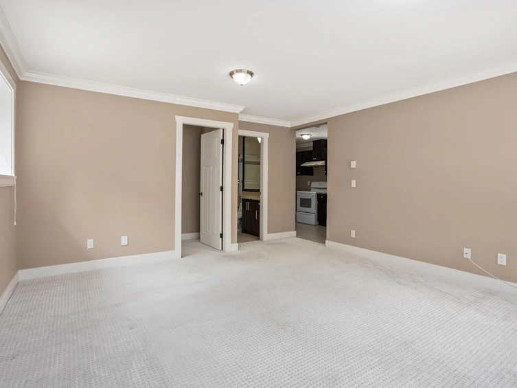 1370 Pinetree Way, Coquitlam, BC, V3E 2Z4 - 37
