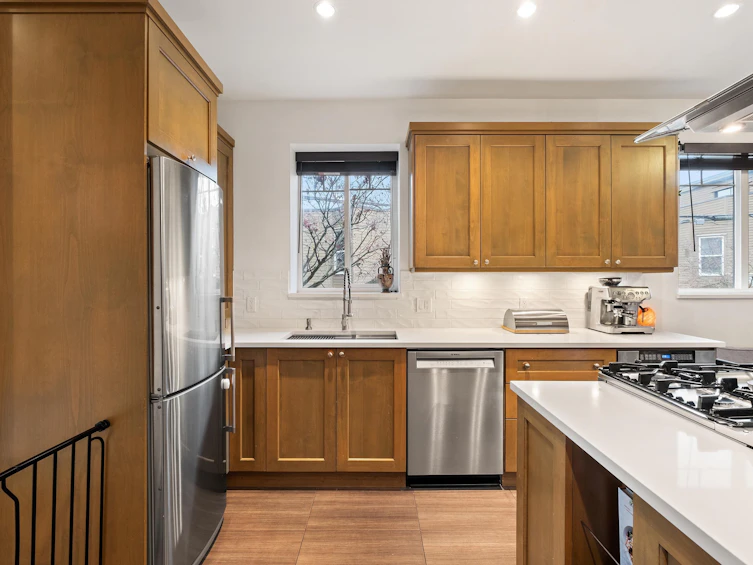 4-1940 Chesterfield Avenue, North Vancouver, BC, V7M 2P5 - 11