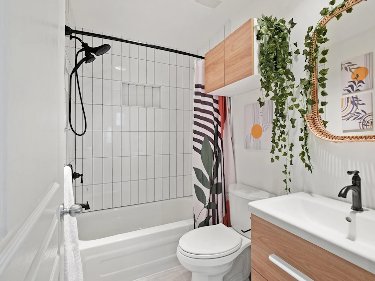 4-1940 Chesterfield Avenue, North Vancouver, BC, V7M 2P5 - 24