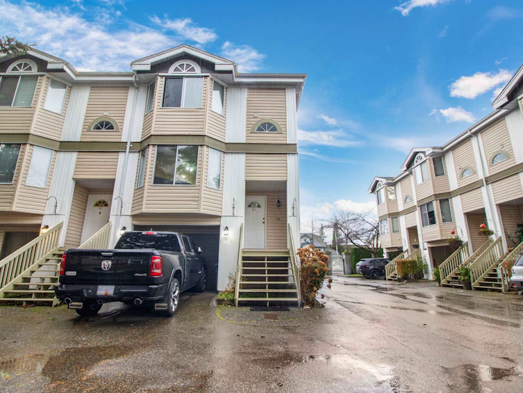 61-7875 122 Street, Surrey, BC, V3W 0Y8