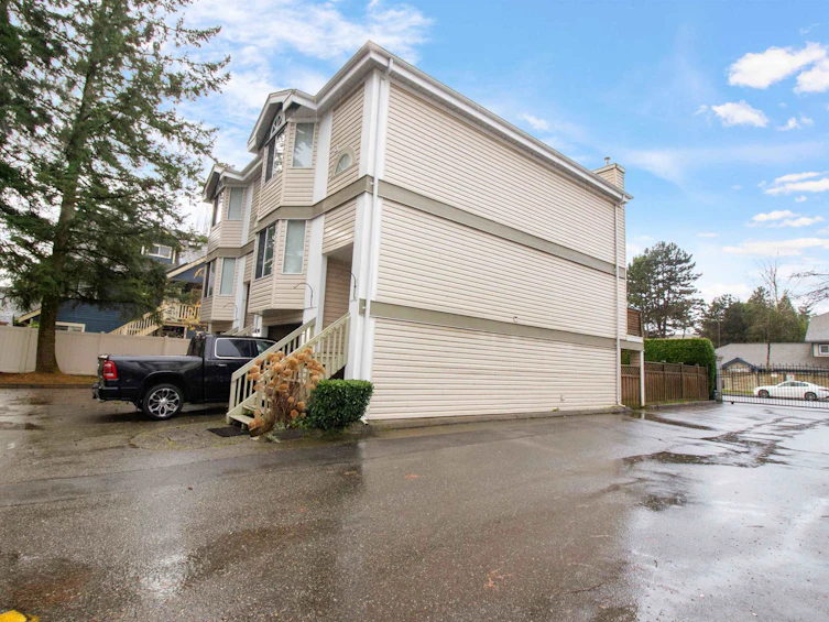 61-7875 122 Street, Surrey, BC, V3W 0Y8 - 2