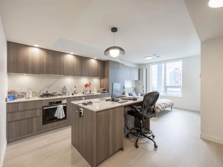 1803-6537 Telford Avenue, Burnaby, BC, V5H 0K9