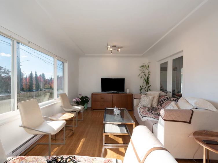 356 W 23rd Street, North Vancouver, BC, V7M 2B5 - 3