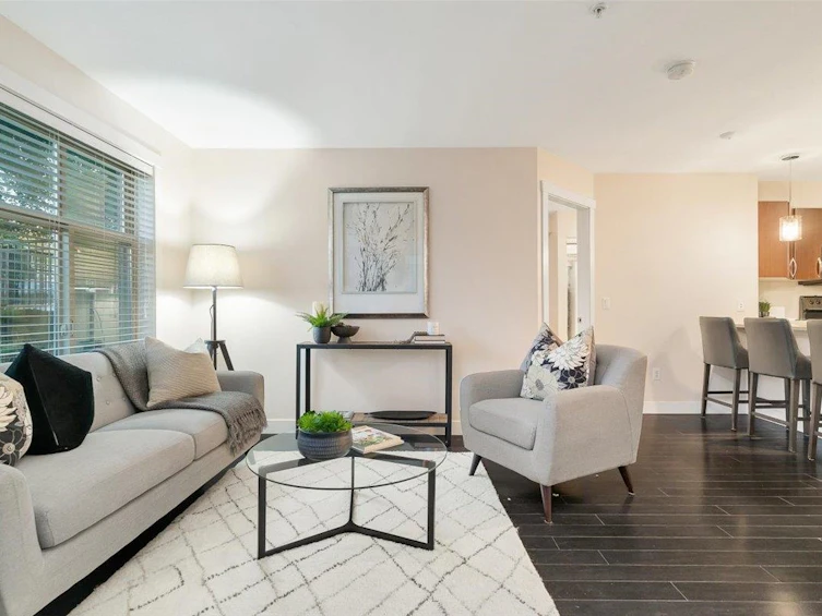 L106-13555 Gateway Drive, Surrey, BC, V3T 0B5 - 2