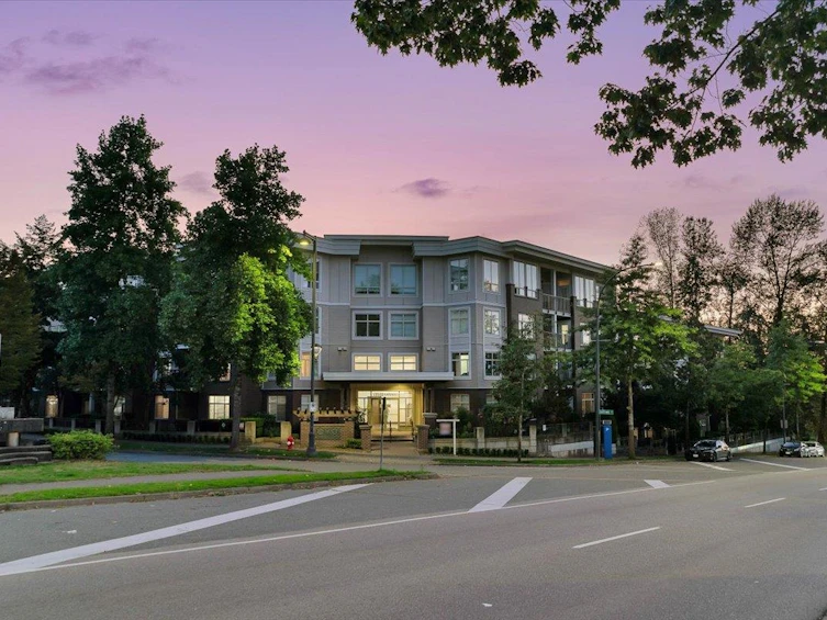 L106-13555 Gateway Drive, Surrey, BC, V3T 0B5 - 27